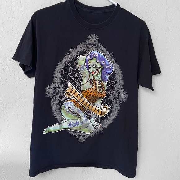 Tops - Spooky zombie pin up tshirt